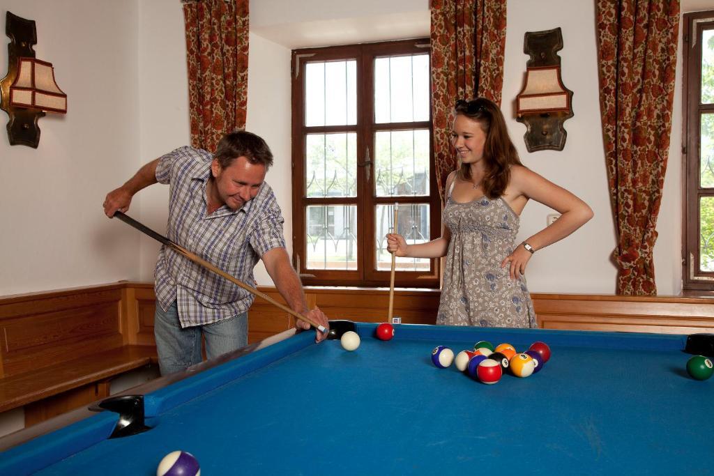 Haus Chiemgau - Kolping-Familienhotel Тайзендорф Екстериор снимка
